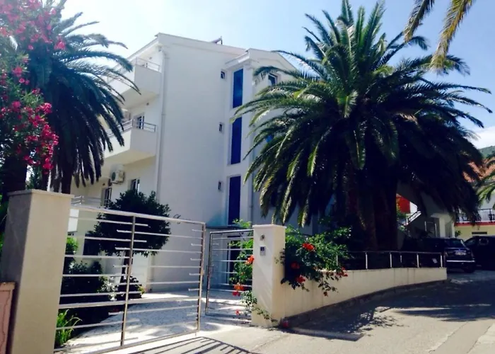 Vila Lazovic