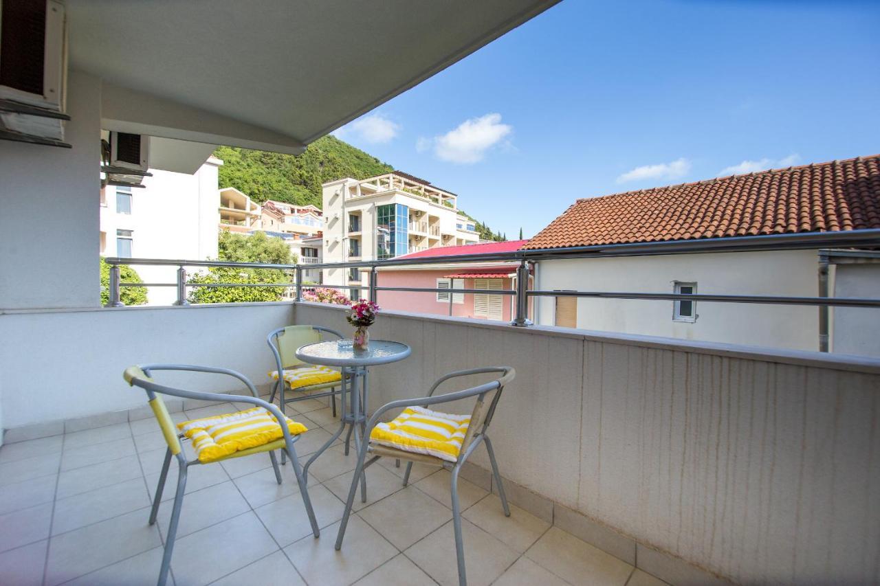 Vila Lazovic * Budva