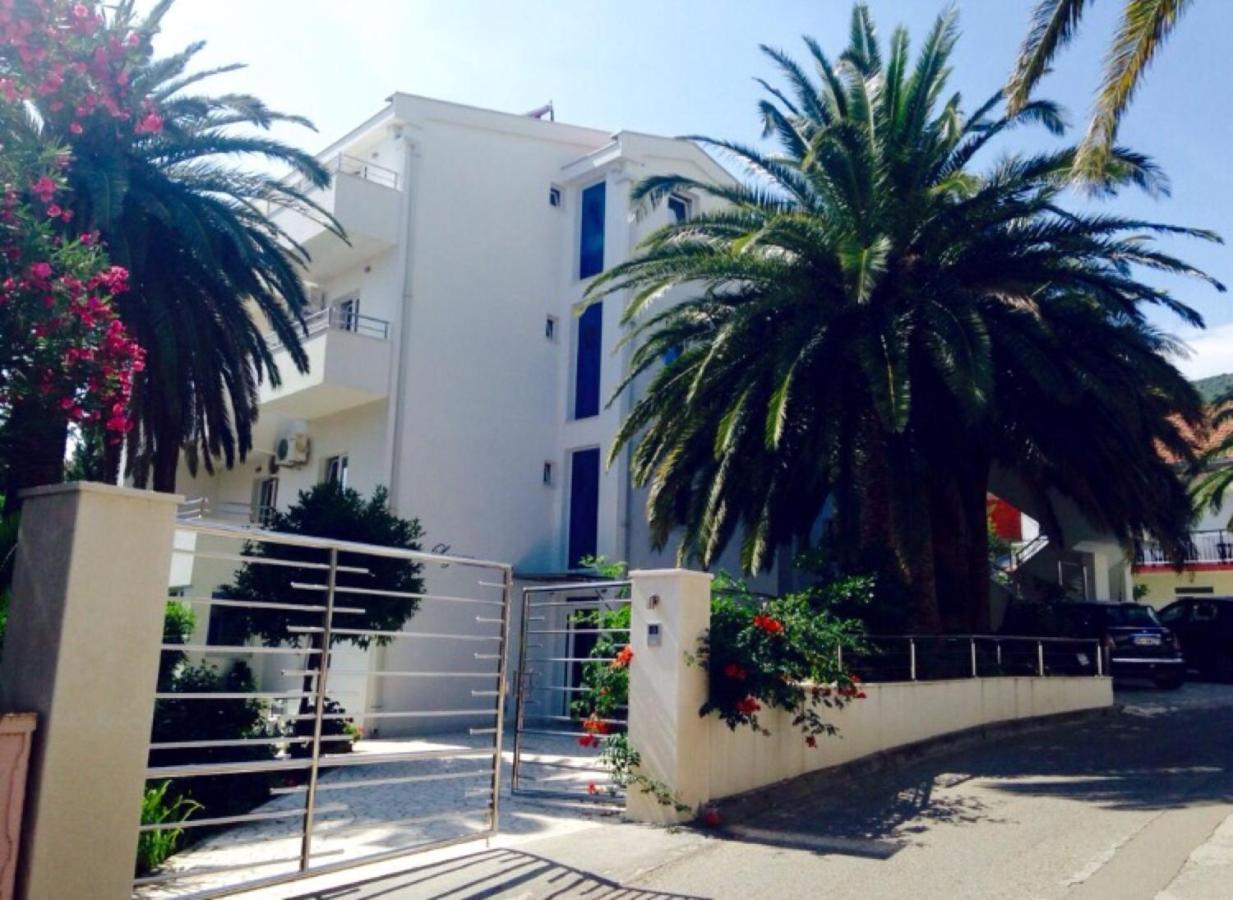 Guest house Vila Lazovic Budva